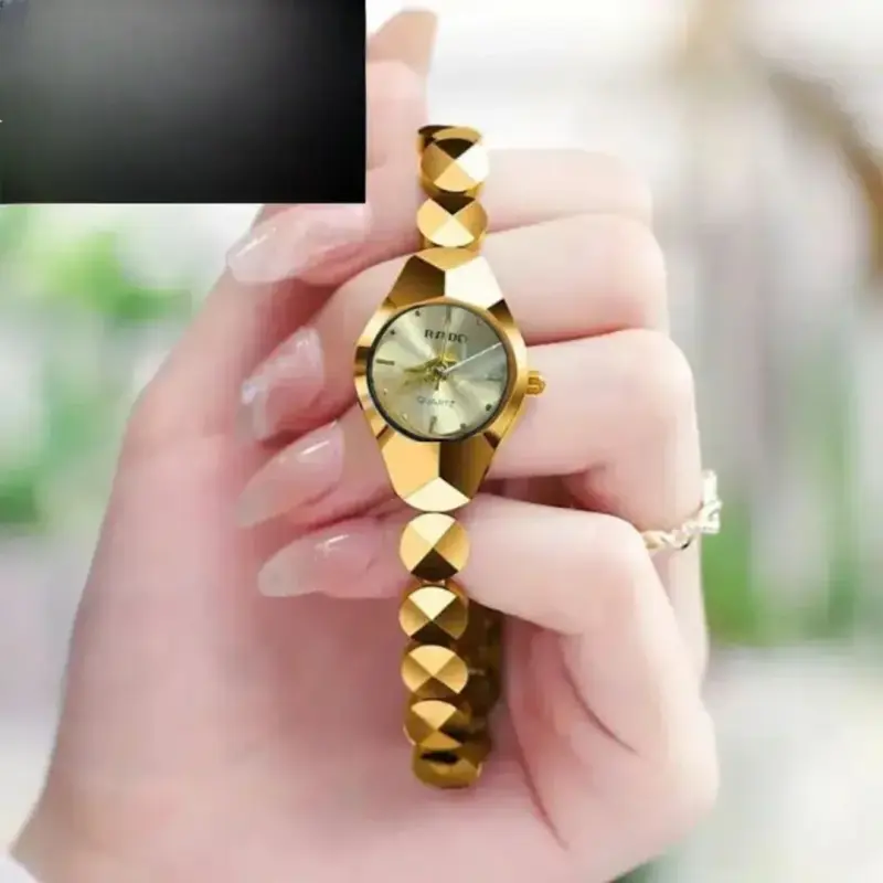 Rado Ladis Watch Model 5590 Full Golden Colour Watch Ladis + এক পিস ব্যাটারি ফ্রি।